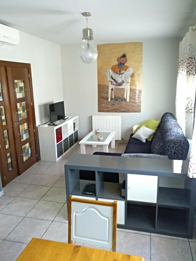 Piso La Torre Apartment Zaragoza Bagian luar foto