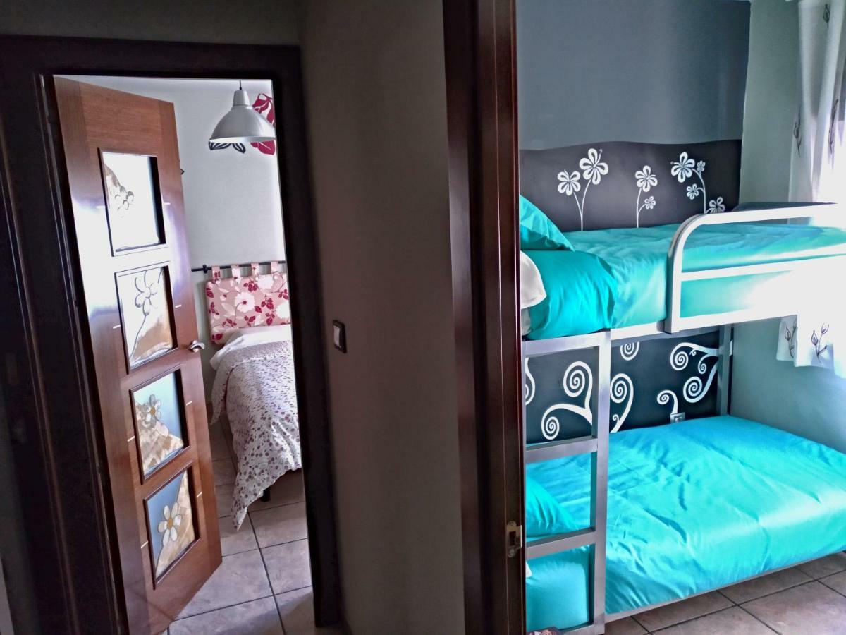 Piso La Torre Apartment Zaragoza Bagian luar foto