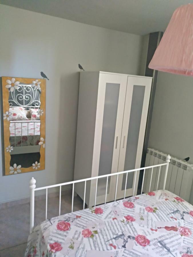 Piso La Torre Apartment Zaragoza Bagian luar foto