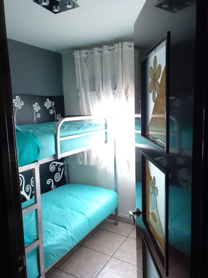 Piso La Torre Apartment Zaragoza Bagian luar foto