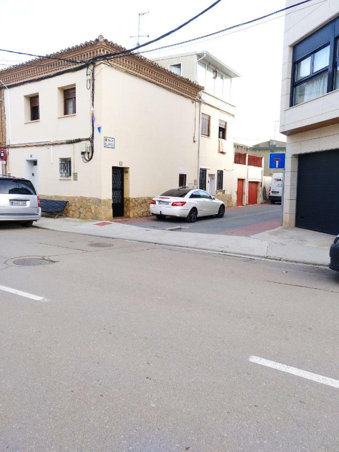Piso La Torre Apartment Zaragoza Bagian luar foto